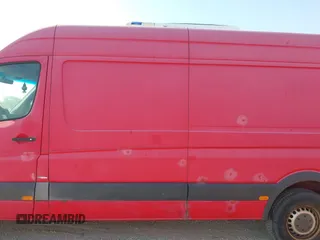 2010 Mercedes-Benz Sprinter Cargo with VIN WD3PE8CC1A5463414, listed as a IAAI auction lot 40383391 with 47,296 mi miles. Bid and sale history available at carsss.com. Image 13.