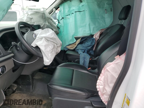 2021 Ford Transit Cargo z VIN 1FTBR3X81MKA18089, wystawiony jako Copart lot #53287124 z przebiegiem Nie podano mil oraz Czysty tytuł • Clean title. Historia ofert i sprzedaży dostępna na DreamBid. Obrazek 7.