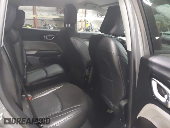 2022 Jeep Compass High Altitude with VIN 3C4NJDCBXNT101483, listed as a IAAI auction lot 41573157 with 18,473 mi miles and . Bid and sale history available at DreamBid. Image 8.