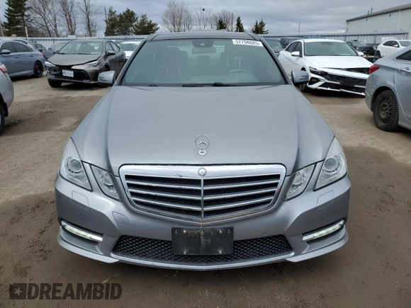 2012 Mercedes-Benz E-Class E 350 Luxury with VIN WDDHF8JB4CA580423, listed as a Copart auction lot 52798685 with 70,803 mi miles and Clean Title. Bid and sale history available at carsss.com. Image 5.