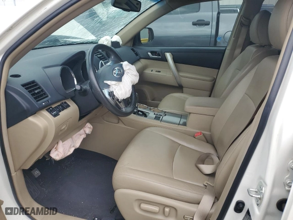 2013 Toyota Highlander with VIN 5TDZK3EH0DS099682, listed as a Copart auction lot 51781675 with 114,190 mi miles and Salvage Title. Bid and sale history available at carsss.com. Image 7.