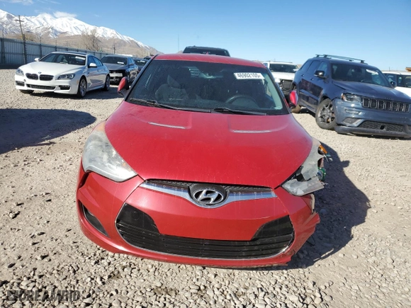 2013 Hyundai Veloster RE:MIX with VIN KMHTC6AD5DU152990, listed as a Copart auction lot 46902105 with 152,776 mi miles and Salvage Title. Bid and sale history available at carsss.com. Image 5.