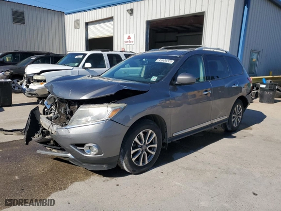 2016 Nissan Pathfinder SL with VIN 5N1AR2MN5GC651544, listed as a Copart auction lot 45900225 with 221,619 mi miles and Salvage Title. Bid and sale history available at carsss.com. Image 1.