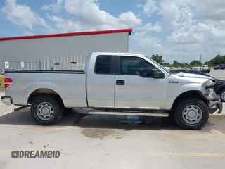 2010 Ford F-150 XL z VIN 1FTFX1CV2AFA15133, wystawiony jako IAAI lot #42555374 z przebiegiem 217 748 mil mil oraz . Historia ofert i sprzedaży dostępna na DreamBid. Obrazek 13.