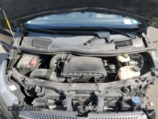 2020 Mercedes-Benz Metris with VIN W1WV0FEY2L3762177, listed as a Copart auction lot 44027605 with 30,685 mi miles and Salvage Title. Bid and sale history available at DreamBid. Image 12.