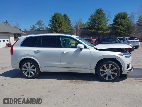 2016 Volvo XC90 T6 Inscription with VIN YV4A22PL9G1035907, listed as a IAAI auction lot 42015182 with 72,801 mi miles and . Bid and sale history available at DreamBid. Image 13.
