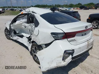 2019 Kia Forte LXS with VIN 3KPF24AD0KE128679, listed as a IAAI auction lot 39235456 with 1 mi miles. Bid and sale history available at carsss.com. Image 3.