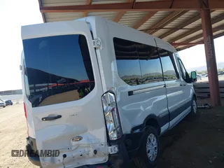 2024 Ford Transit Passenger XL z VIN 1FBAX2CG2RKA75017, wystawiony jako IAAI lot #42463080 z przebiegiem 20 185 mil mil oraz . Historia ofert i sprzedaży dostępna na DreamBid. Obrazek 4.