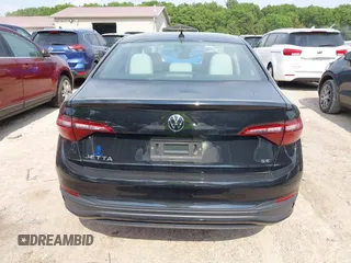 2022 Volkswagen Jetta SE with VIN 3VW7M7BU5NM011041, listed as a IAAI auction lot 42418167 with 71,415 mi miles and . Bid and sale history available at DreamBid. Image 16.