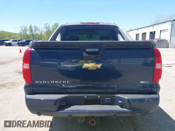 2011 Chevrolet Avalanche LTZ with VIN 3GNTKGE38BG194446, listed as a IAAI auction lot 42225609 with 135,183 mi miles and . Bid and sale history available at DreamBid. Image 16.