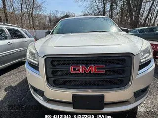2014 GMC Acadia SLE with VIN 1GKKVPKD1EJ194319, listed as a IAAI auction lot 42121945 with 182,049 mi miles and . Bid and sale history available at carsss.com. Image 6.