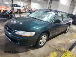 2000 Honda Accord EX z VIN 1HGCG6675YA137846, wystawiony jako Copart lot #87072784 z przebiegiem 178 368 mil mil oraz Szkoda całkowita • Salvage title. Historia ofert i sprzedaży dostępna na DreamBid. Obrazek 1.