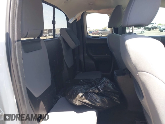 2019 Toyota Tacoma SR with VIN 5TFRX5GN3KX139213, listed as a IAAI auction lot 42482892 with 29,794 mi miles and . Bid and sale history available at DreamBid. Image 8.