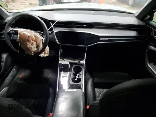 2020 Audi S6 Prestige z VIN WAUFFAF21LN057626, wystawiony jako Copart lot #70690902 z przebiegiem 20 828 mil mil oraz . Historia ofert i sprzedaży dostępna na DreamBid. Obrazek 8.