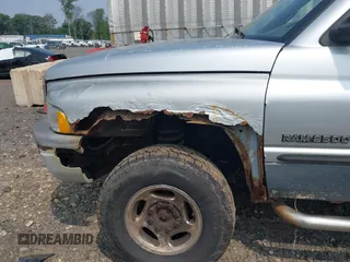2001 Dodge 2500 z VIN 1B7KF23661J611536, wystawiony jako IAAI lot #42511635 z przebiegiem 304 447 mil mil oraz . Historia ofert i sprzedaży dostępna na DreamBid. Obrazek 6.