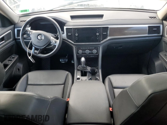2019 Volkswagen Atlas SEL R-Line with VIN 1V2RR2CA1KC522035, listed as a Copart auction lot 75849514 with 43,569 mi miles and Salvage title. Bid and sale history available at DreamBid. Image 8.