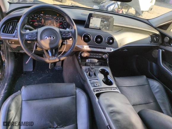 2018 Kia Stinger Premium with VIN KNAE25LA8J6032787, listed as a Copart auction lot 88683455 with 62,902 mi miles and Salvage Title. Bid and sale history available at carsss.com. Image 8.