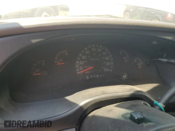 2000 Ford Econoline Cargo Recreational with VIN 1FDRE14L5YHA56690, listed as a Copart auction lot 58926155 with 162,797 mi miles and Salvage title. Bid and sale history available at DreamBid. Image 9.