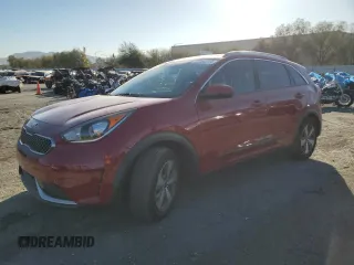 2017 Kia Niro FE with VIN KNDCB3LC8H5048181, listed as a Copart auction lot 84954714 with 83,664 mi miles and Salvage Title. Bid and sale history available at carsss.com. Image 1.