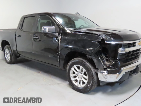 2024 Chevrolet Silverado 1500 LT with VIN 3GCPDKEK2RG420277, listed as a Copart auction lot 56982855 with 9,639 mi miles and Salvage Title. Bid and sale history available at DreamBid. Image 1.