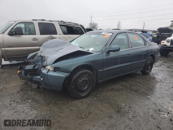 1996 Honda Accord Value with VIN 1HGCD5693TA266021, listed as a Copart auction lot 86699844 with 237,152 mi miles and Salvage Title. Bid and sale history available at DreamBid. Image 1.