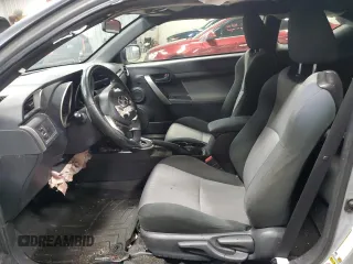 2014 Scion tC z VIN JTKJF5C71E3071683, wystawiony jako Copart lot #50971055 z przebiegiem Nie podano mil oraz Nie do naprawy • Non repairable. Historia ofert i sprzedaży dostępna na DreamBid. Obrazek 7.