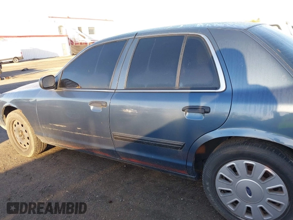 2009 Ford Police Interceptor с VIN 2FAHP71V09X100704, выставлен на аукционе IAAI как лот 41872833 с пробегом Не указан миль и . История ставок и продаж доступна на DreamBid. Изображение 13.