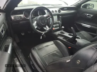 2019 Ford Mustang GT z VIN 1FA6P8CF5K5174615, wystawiony jako Copart lot #54683285 z przebiegiem 53 964 mil mil oraz Szkoda całkowita • Salvage title. Historia ofert i sprzedaży dostępna na DreamBid. Obrazek 8.