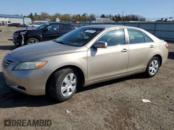 2008 Toyota Camry LE z VIN 4T1BE46K48U232059, wystawiony jako Copart lot #53302165 z przebiegiem 106 705 mil mil oraz Szkoda całkowita • Salvage title. Historia ofert i sprzedaży dostępna na DreamBid. Obrazek 1.