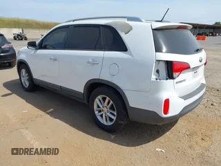 2014 Kia Sorento LX with VIN 5XYKT4A68EG481370, listed as a IAAI auction lot 42106272 with 181,482 mi miles and . Bid and sale history available at DreamBid. Image 3.