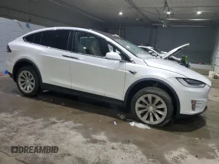 2020 Tesla Model X Long Range with VIN 5YJXCBE26LF228781, listed as a Copart auction lot 46417835 with 46,148 mi miles and Salvage Title. Bid and sale history available at DreamBid. Image 4.