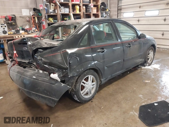 2002 Ford Focus SE with VIN 1FAFP34P22W113128, listed as a IAAI auction lot 41629366 with 127,530 mi miles and . Bid and sale history available at carsss.com. Image 4.