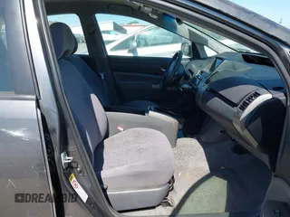 2007 Toyota Prius with VIN JTDKB20U373207220, listed as a IAAI auction lot 42652132 with 226,954 mi miles and . Bid and sale history available at DreamBid. Image 5.