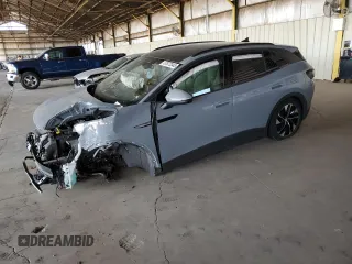 2021 Volkswagen ID.4 Pro S z VIN WVGTMPE27MP027516, wystawiony jako Copart lot #57872345 z przebiegiem Nie podano mil oraz Tytuł czysty. Historia ofert i sprzedaży dostępna na DreamBid. Obrazek 1.