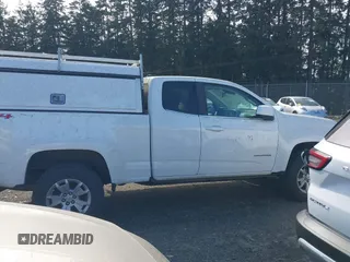 2018 Chevrolet Colorado 4WD LT with VIN 1GCHTCEN9J1306321, listed as a IAAI auction lot 41880434 with 106,623 mi miles. Bid and sale history available at carsss.com. Image 13.