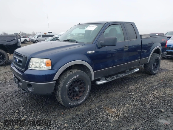 2006 Ford F-150 XLT with VIN 1FTPX14546FA19856, listed as a IAAI auction lot 41725547 with 176,273 mi miles. Bid and sale history available at carsss.com. Image 17.