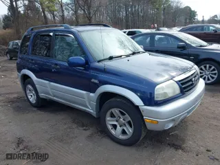 2003 Suzuki Grand Vitara with VIN JS3TD62V534105807, listed as a IAAI auction lot 41662214 with 111,087 mi miles. Bid and sale history available at carsss.com. Image 1.
