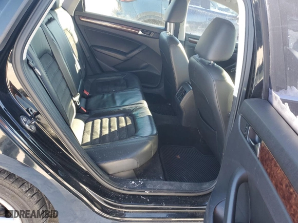 2013 Volkswagen Passat SEL Premium with VIN 1VWCM7A34DC097482, listed as a Copart auction lot 41474315 with 196,268 mi miles and Salvage Title. Bid and sale history available at carsss.com. Image 10.
