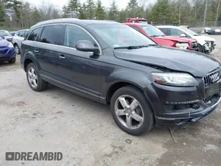 2014 Audi Q7 3.0T Premium Plus with VIN WA1LGAFE6ED013850, listed as a IAAI auction lot 41954771 with 131,387 mi miles. Bid and sale history available at carsss.com. Image 1.