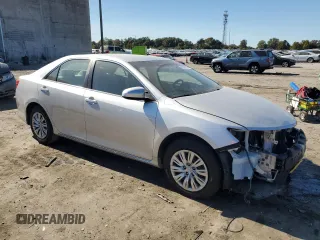2014 Toyota Camry L with VIN 4T4BF1FK0ER435849, listed as a Copart auction lot 75829974 with 91,571 mi miles and Salvage Title. Bid and sale history available at carsss.com. Image 4.