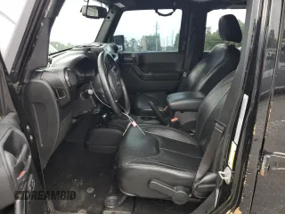 2017 Jeep Wrangler Unlimited Sahara с VIN 1C4BJWEG3HL699780, выставлен на аукционе Copart как лот 59678535 с пробегом 94 436 миль миль и Чистый • Clean title. История ставок и продаж доступна на DreamBid. Изображение 7.