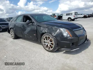 2012 Cadillac CTS-V z VIN 1G6DV8EP1C0130013, wystawiony jako Copart lot #78300264 z przebiegiem Nie podano mil oraz Szkody całkowita. Historia ofert i sprzedaży dostępna na DreamBid. Obrazek 4.