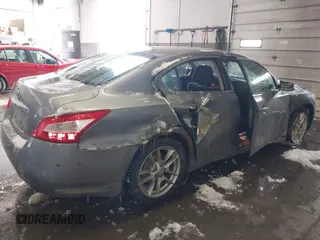 2009 Nissan Maxima SV with VIN 1N4AA51EX9C822461, listed as a IAAI auction lot 41597127 with 106,285 mi miles and . Bid and sale history available at DreamBid. Image 4.