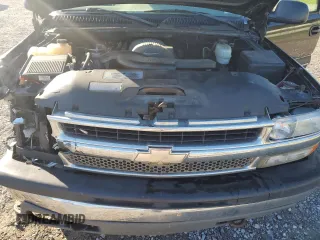 2004 Chevrolet Tahoe LS with VIN 1GNEK13T44J174219, listed as a Copart auction lot 74124674 with 235,172 mi miles and Salvage Title. Bid and sale history available at carsss.com. Image 13.
