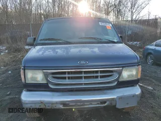 2001 Ford Econoline Passenger XL with VIN 1FBSS31L41HA97689, listed as a Copart auction lot 42326915 with 131,072 mi miles and Salvage title. Bid and sale history available at DreamBid. Image 5.