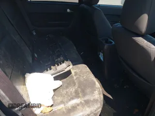 2009 Ford Escape Limited с VIN 1FMCU94749KA48868, выставлен на аукционе IAAI как лот 42753426 с пробегом Не указан миль и . История ставок и продаж доступна на DreamBid. Изображение 8.