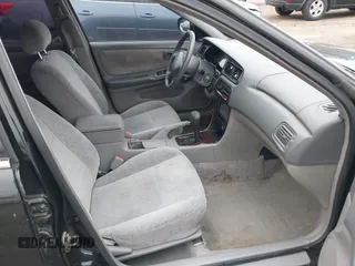 2000 Nissan Altima XE with VIN 1N4DL01D9YC104061, listed as a IAAI auction lot 41970227 with 176,515 mi miles and . Bid and sale history available at carsss.com. Image 5.