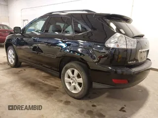 2006 Lexus RX 330 with VIN 2T2HA31U26C092998, listed as a IAAI auction lot 41898941 with 215,501 mi miles and . Bid and sale history available at carsss.com. Image 3.