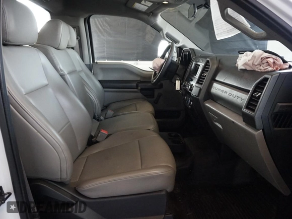2019 Ford Super Duty F-250 SRW XL with VIN 1FTBF2A61KEE54690, listed as a Copart auction lot 75702194 with 43,609 mi miles and Salvage Title. Bid and sale history available at carsss.com. Image 5.