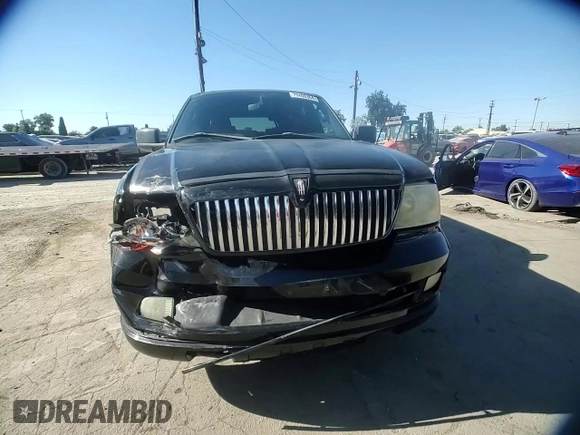 2006 Lincoln Navigator Luxury with VIN 5LMFU27586LJ16641, listed as a Copart auction lot 79406364 with 129,960 mi miles and Salvage Title. Bid and sale history available at carsss.com. Image 12.